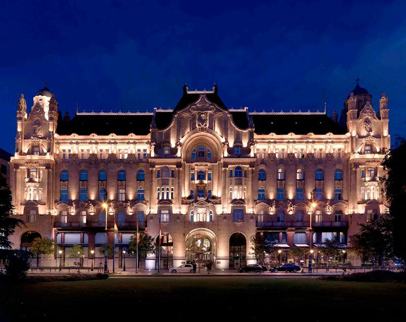 Four-Seasons-Hotel-Gresham-Palace-Budapest