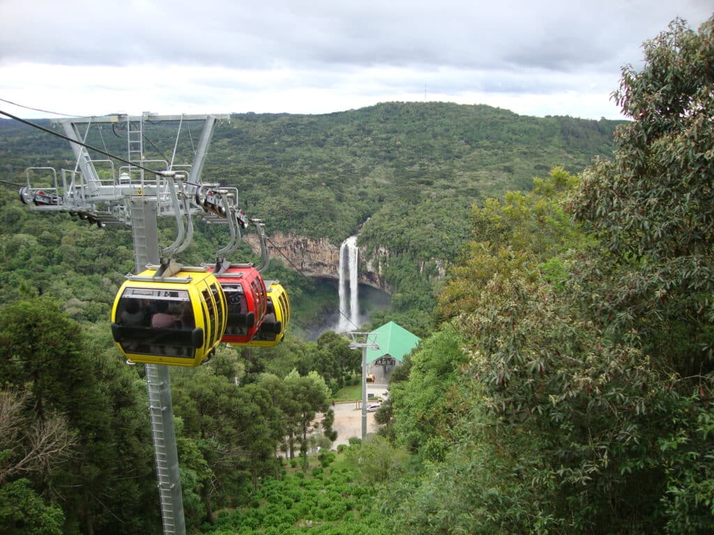 Bondinhos da Cachoeira do Caracol – Canela – Rio Grande do Sul